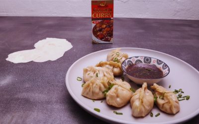 Dumpling Skin / Curry Prawn Dumplings