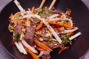 4233 Tamarind Beef Salad - Header Recipe - My Market Kitchen