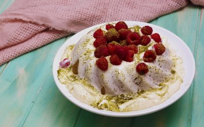 Matcha Chiffon Cake with White Chocolate Ganache