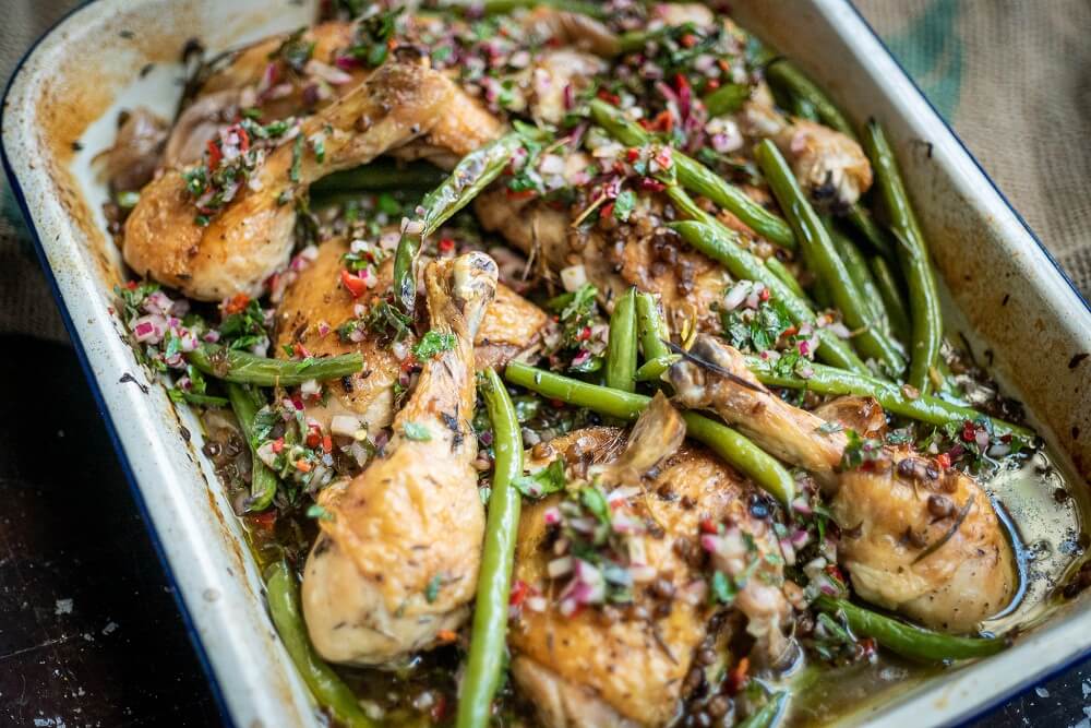5033 Tray Baked Chicken with Green Beans and Lentils - FEATURE