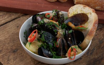 French Mussels & Potato in White Wine